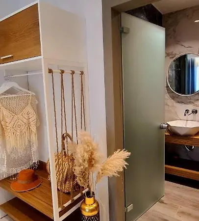 Costa Anastasia_sea View Apartmanhotel 3*